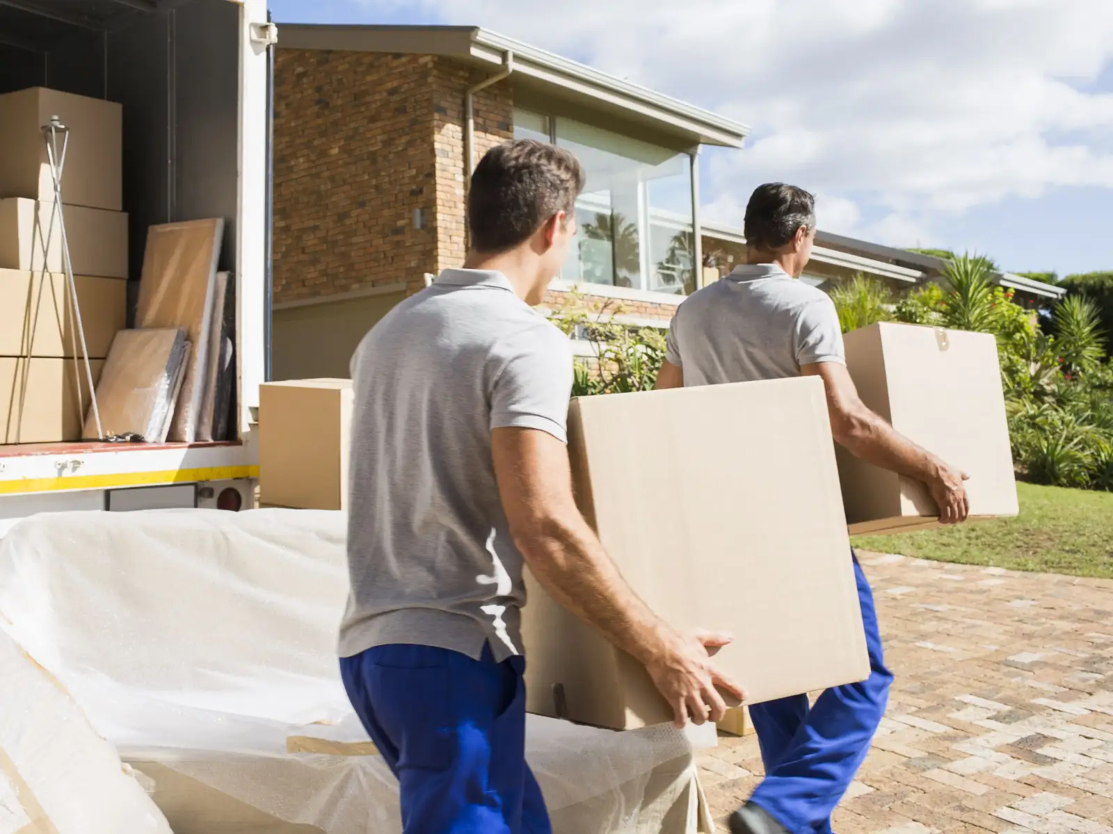 Local moving service